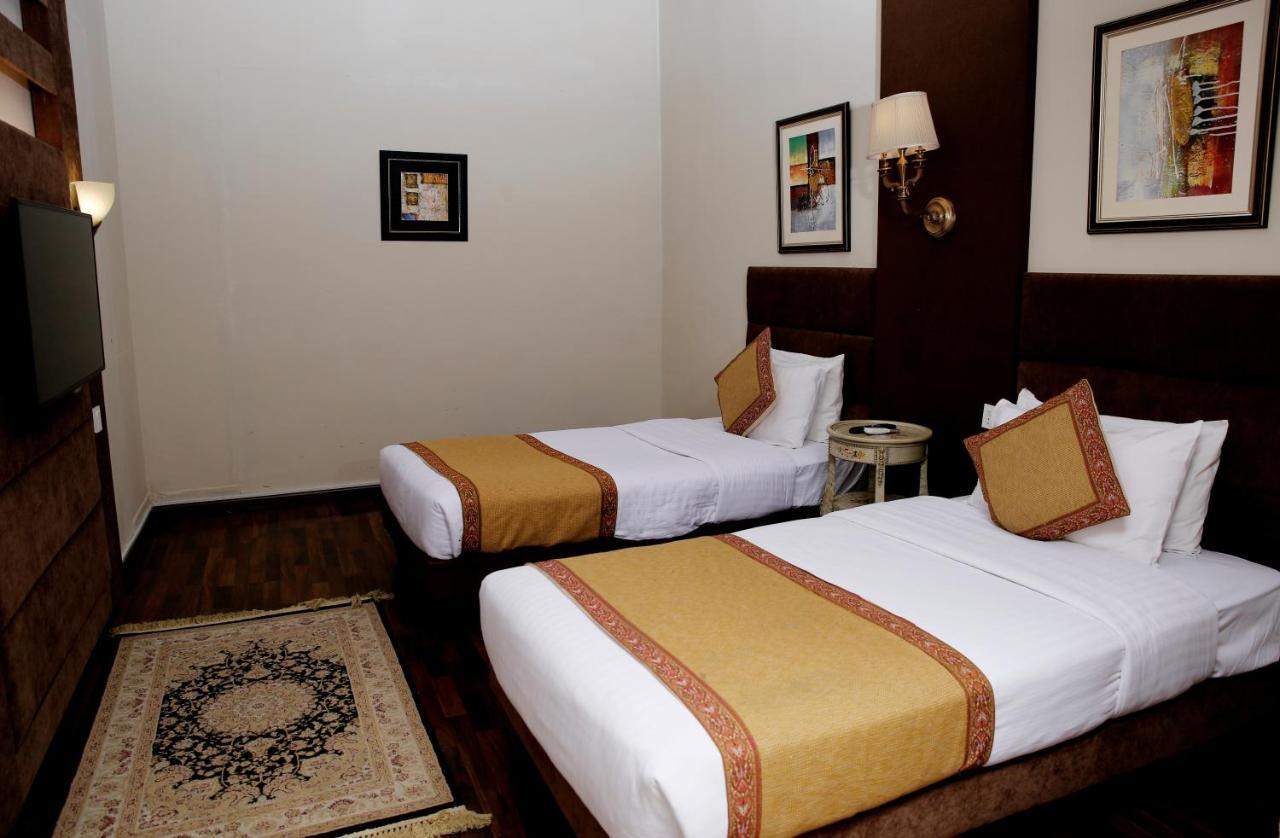 Ambassador Suites & Hotel Islamabad Exteriör bild