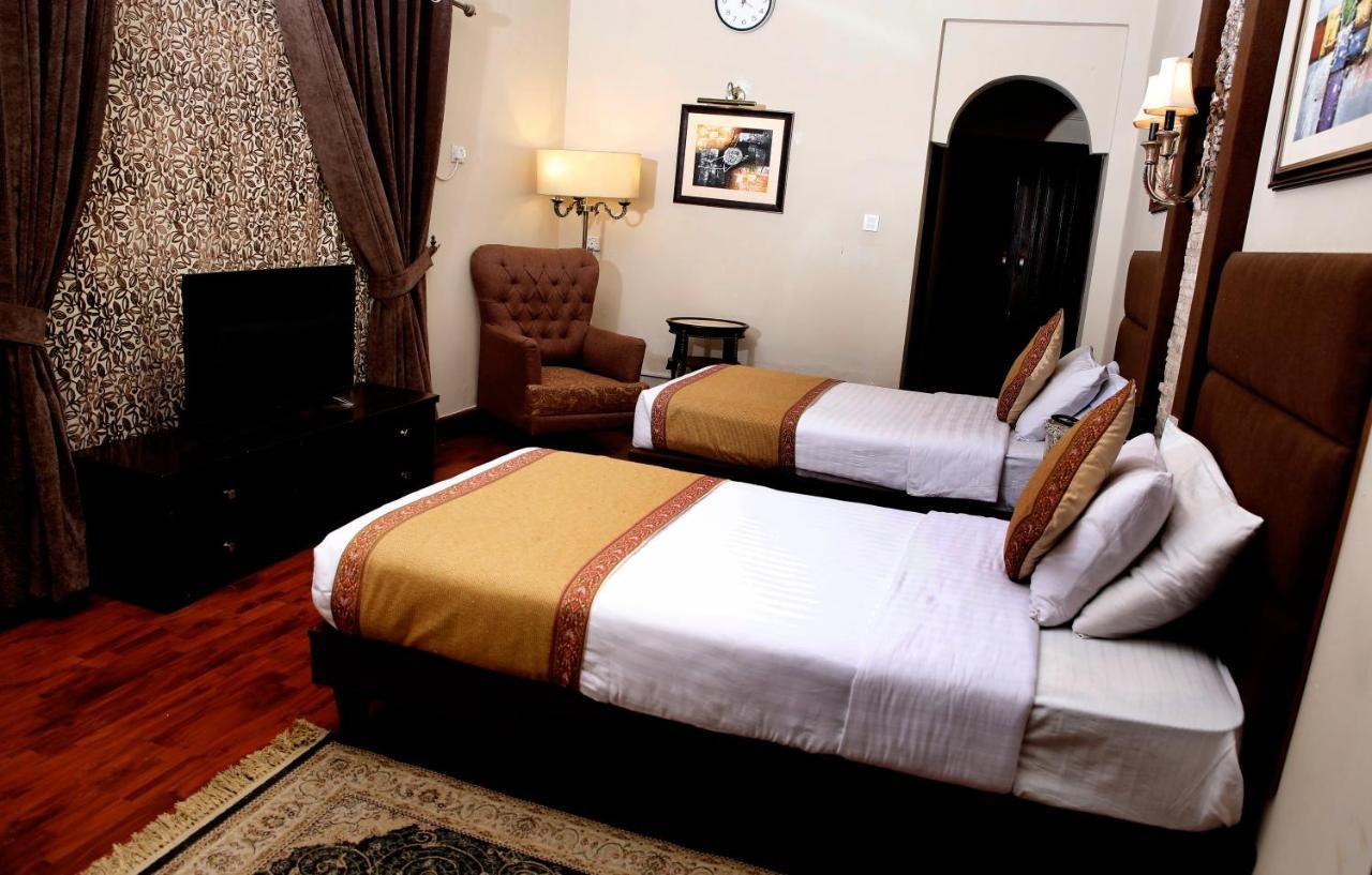 Ambassador Suites & Hotel Islamabad Exteriör bild