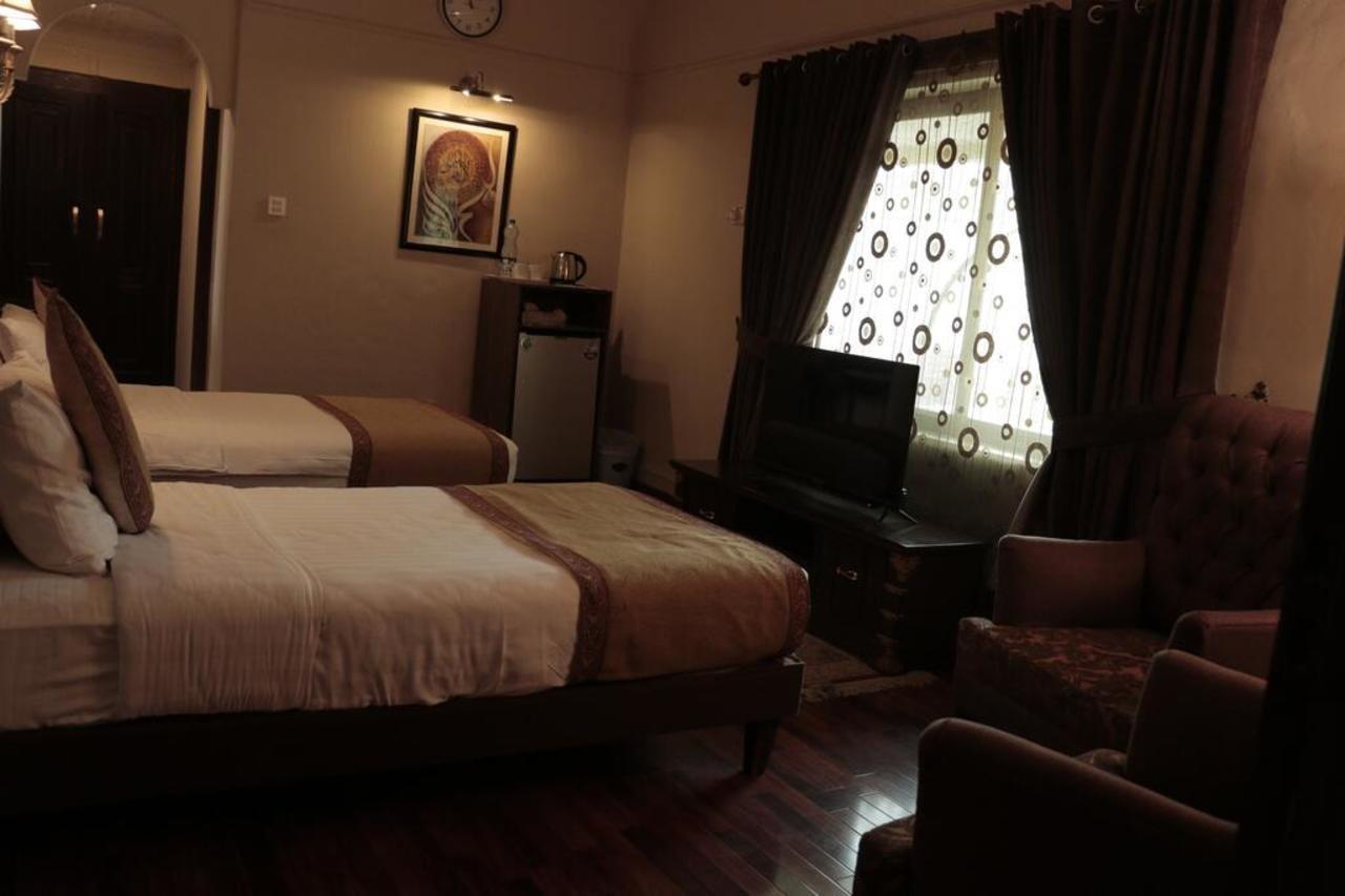 Ambassador Suites & Hotel Islamabad Exteriör bild